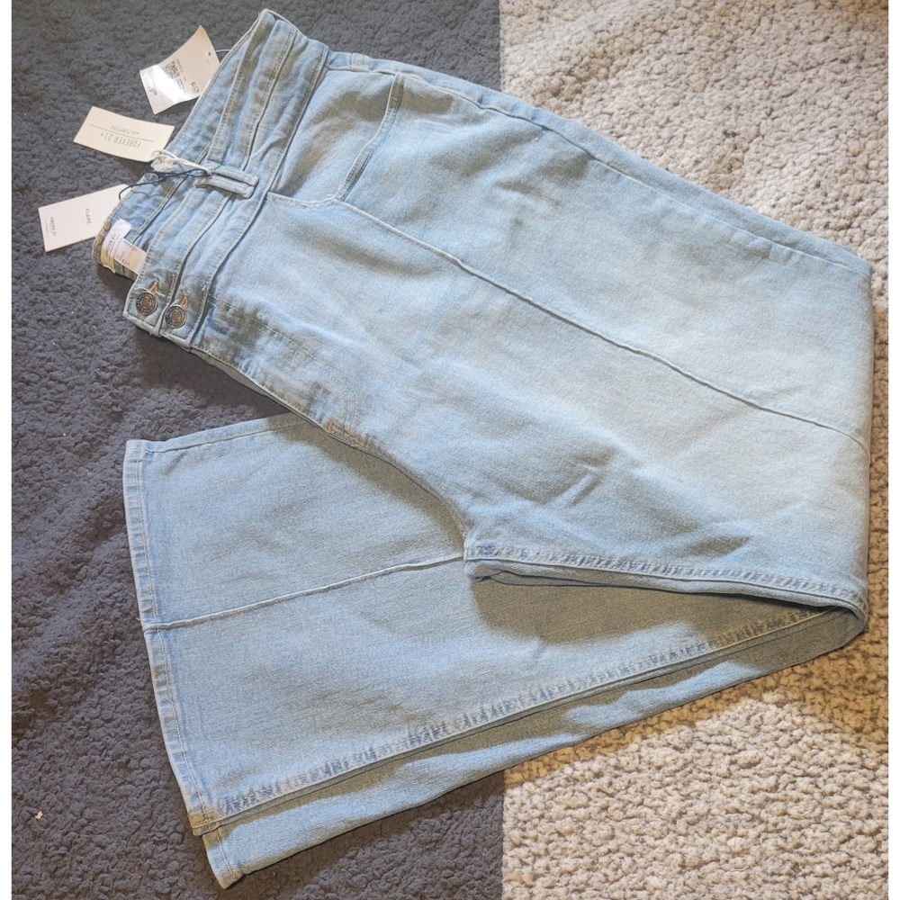 Flare Jeans - Picture 4 of 6
